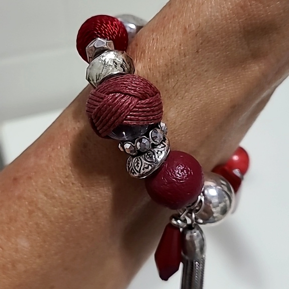 None Red Silver beaded Bracelet Holiday Christmas